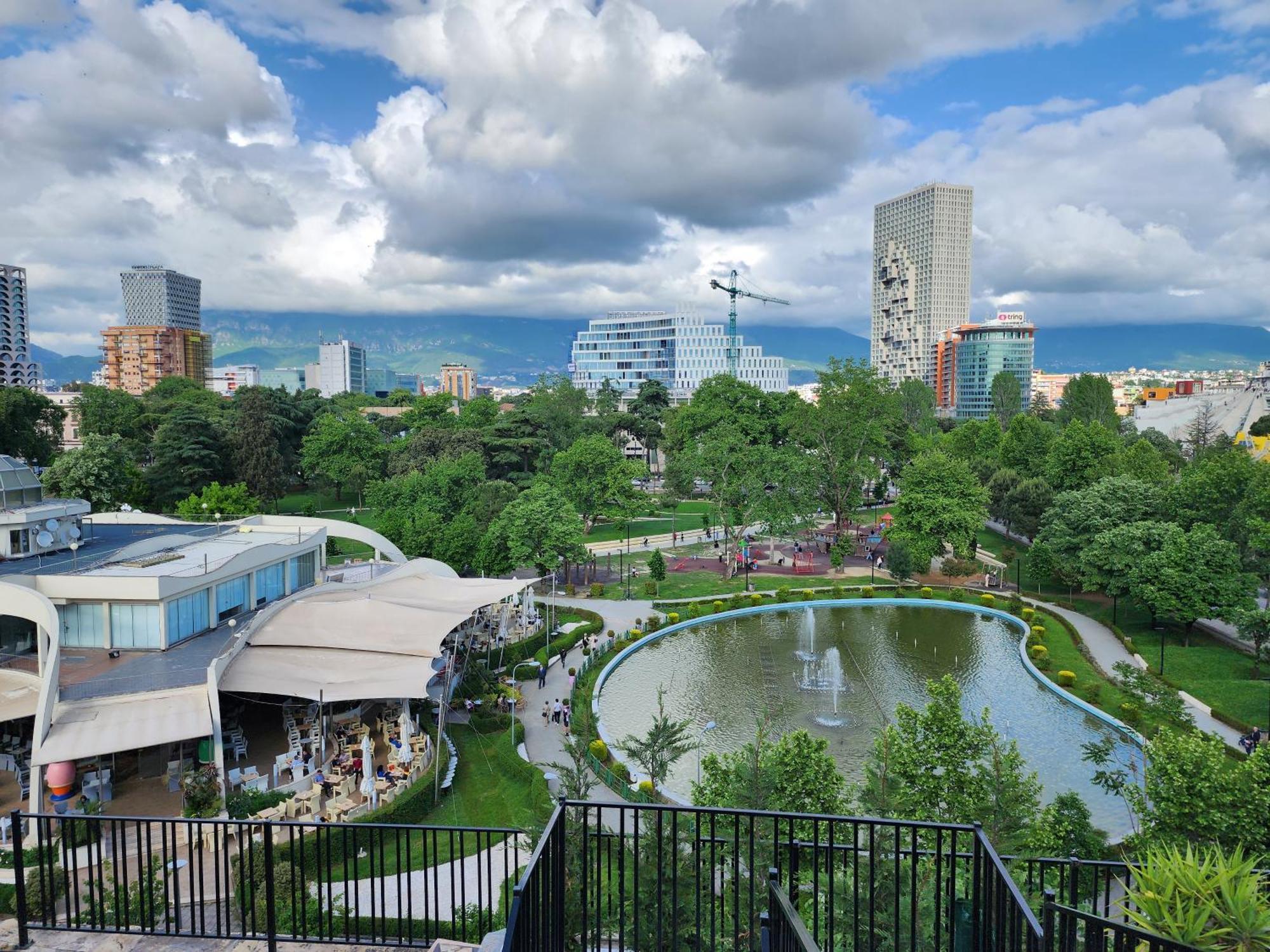 Tirana City Center Penthouse Oasis מראה חיצוני תמונה